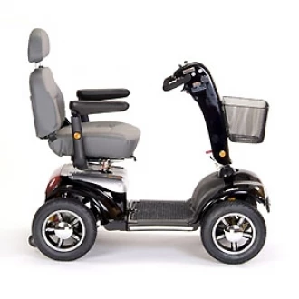 Elektrický skútr Sterling Diamond  foto